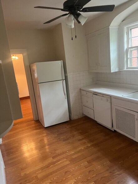 More Photos Of 1836 Wakefield Rd SW, Roanoke Apartments For Sale