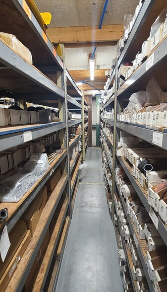 More Photos Of 821 N US Highway 17, Longwood Freestanding For Lease