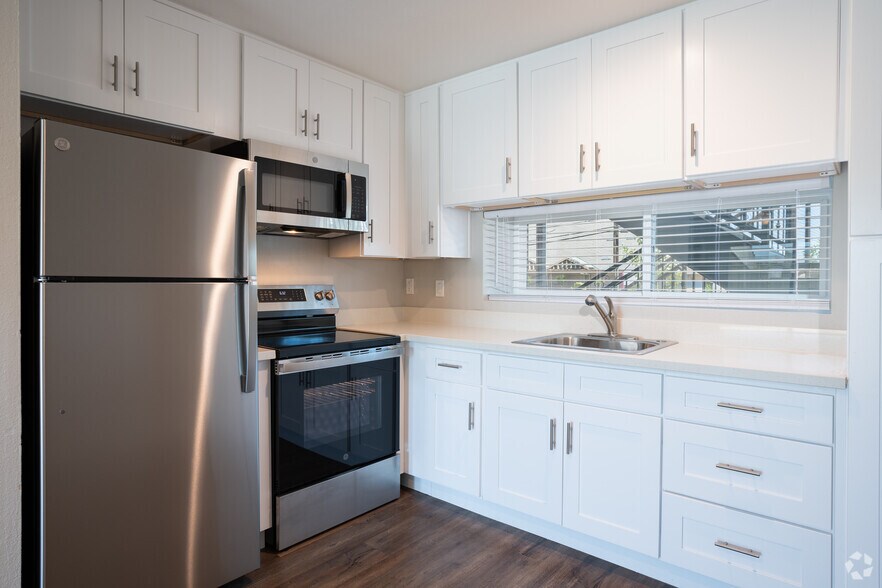 More Photos Of 3819 East Ave, Livermore Apartments For Sale