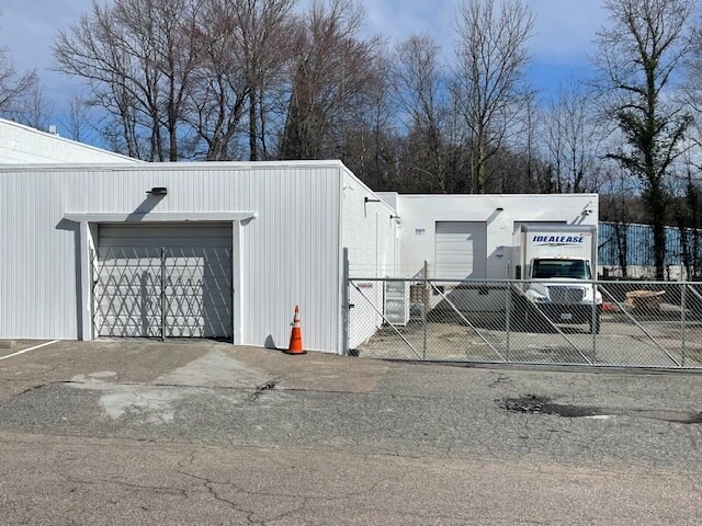 More Photos Of 1606 Magnolia St, Richmond Manufacturing For Sale
