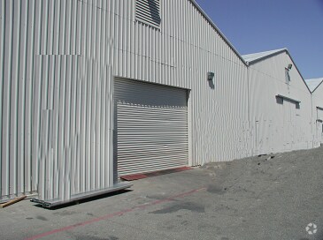 More Photos Of 4710 Patrol Rd, Mcclellan Warehouse For Lease