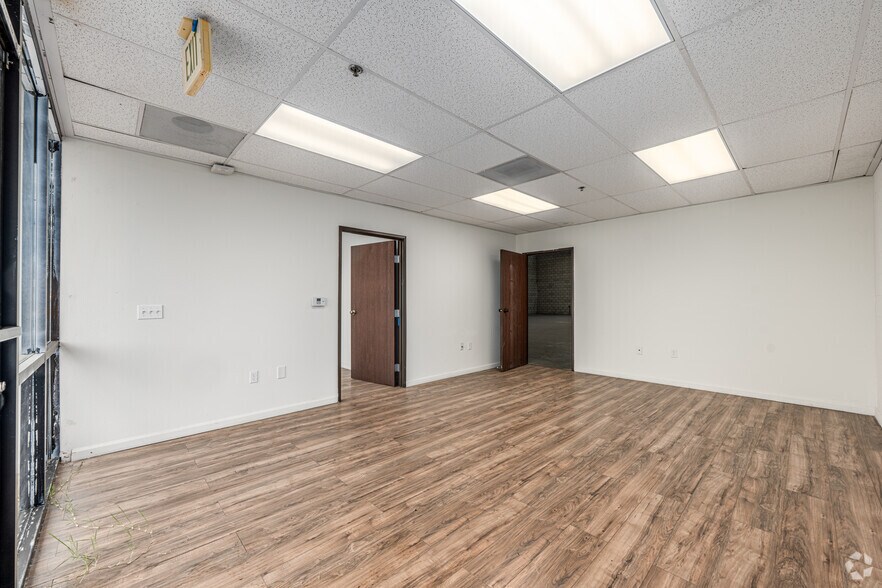 More Photos Of 5148 Bleecker St, Baldwin Park Unknown For Lease