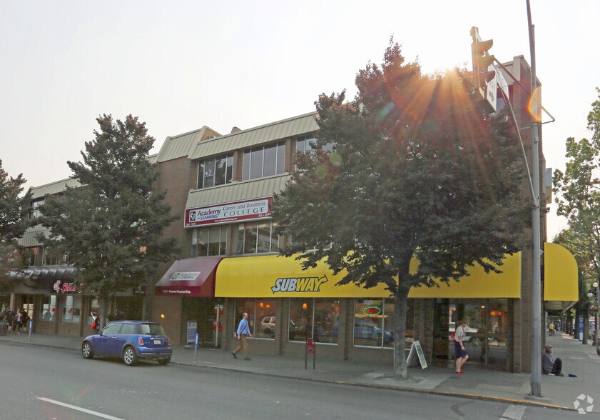 More Photos Of 1111-1113 Blanshard St, Victoria Office For Lease