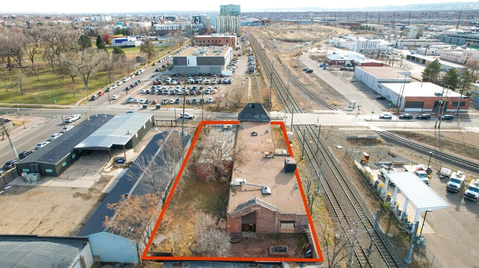 More Photos Of 1425 W 13th Ave, Denver Flex For Sale