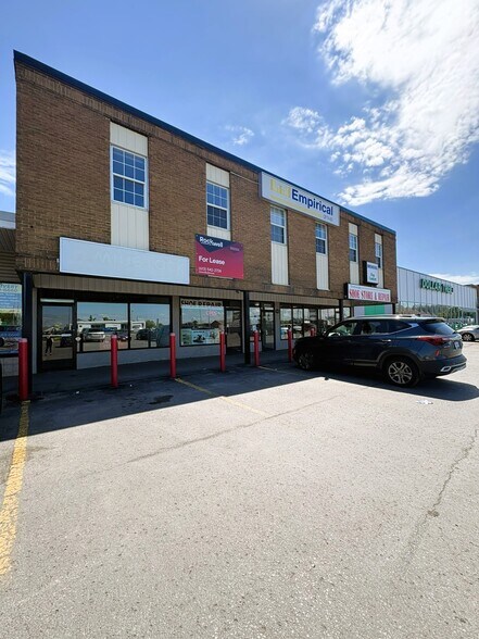 Primary Photo Of 1681 Bath Rd, Kingston Freestanding For Lease