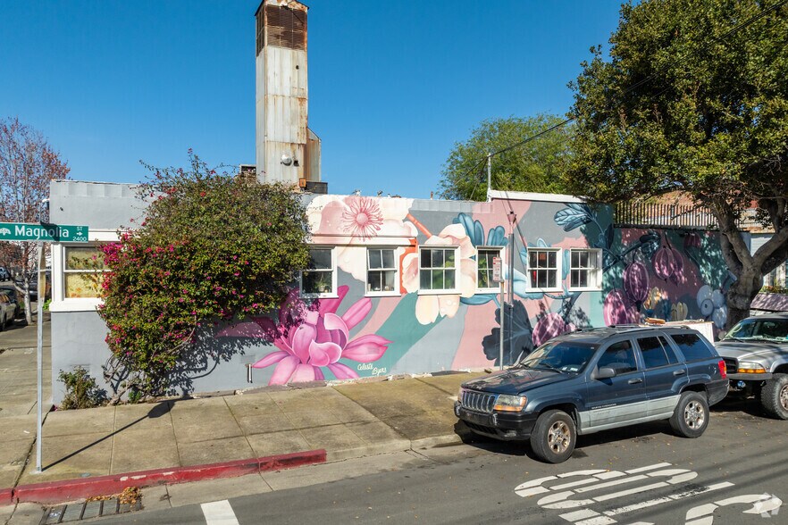 More Photos Of 1200 24th St, Oakland Warehouse For Sale