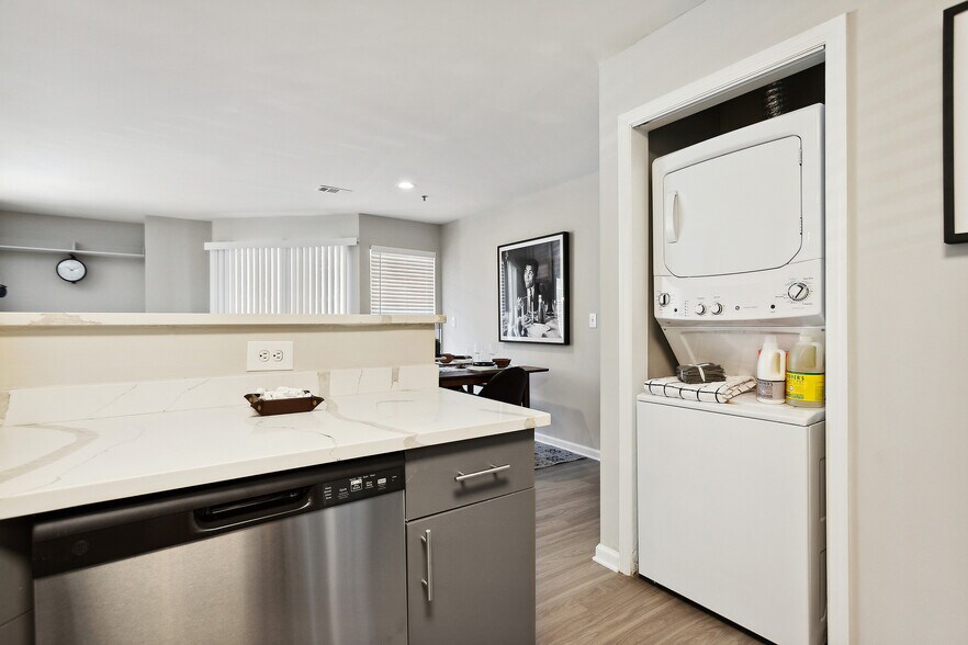 More Photos Of 100 Morgan St, Stamford Apartments For Lease