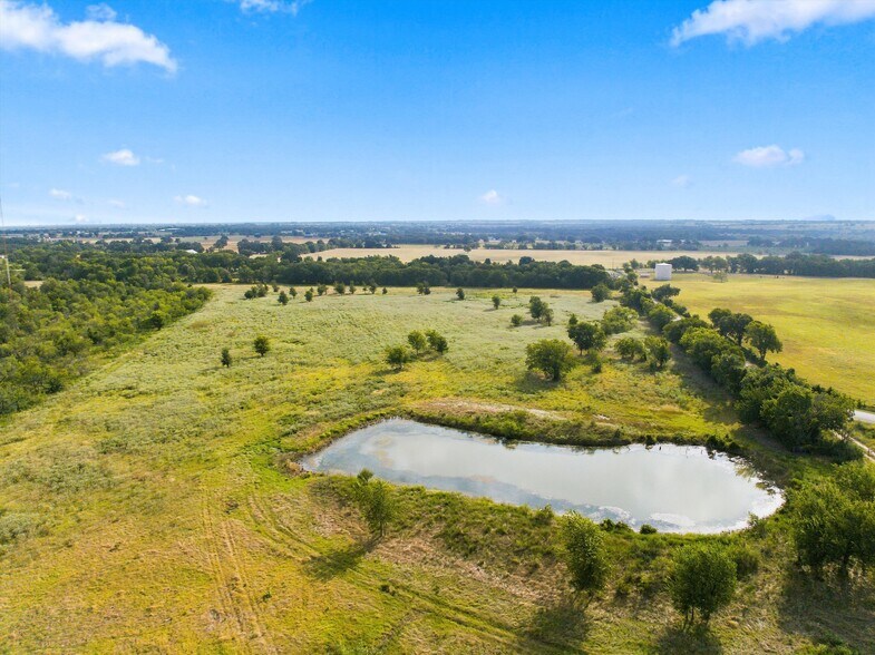 More Photos Of 1010 Mt Moriah rd, Riesel Land For Sale