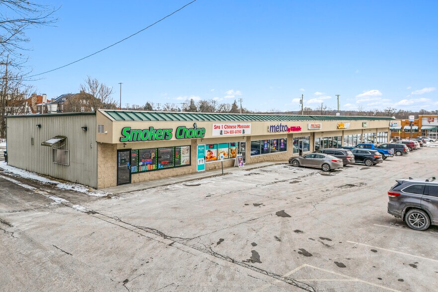 More Photos Of 869 E State St, Sharon Storefront For Sale