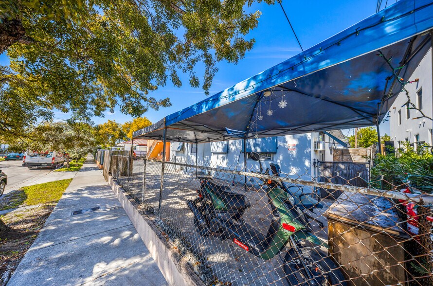 More Photos Of 1465 SW 4th St, Miami Apartments For Sale