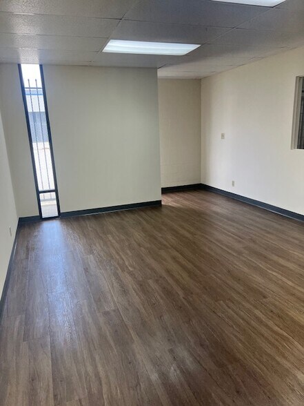 More Photos Of 1600 Chico Ave, South El Monte Warehouse For Lease