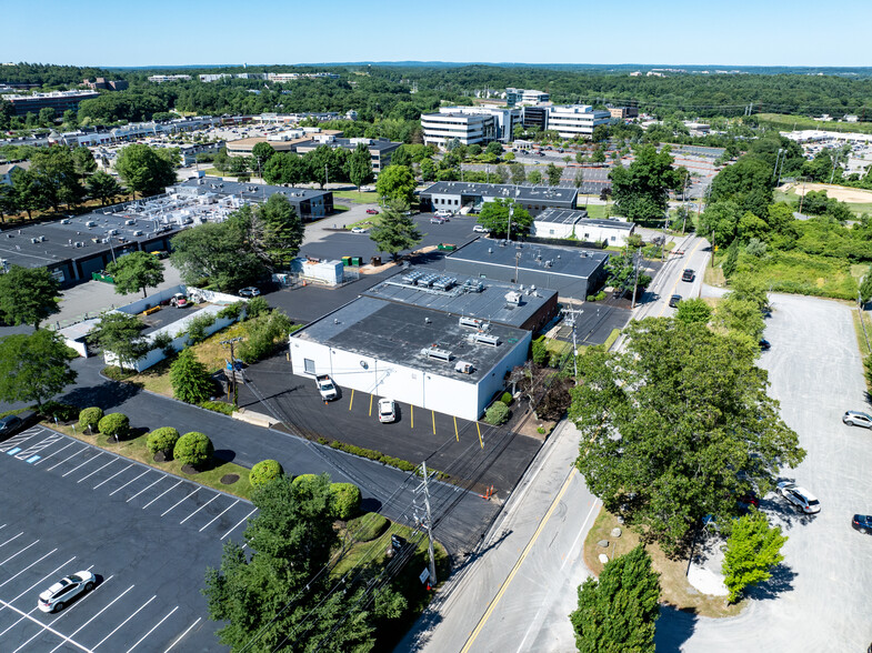 Primary Photo Of 12 Blanchard Rd, Burlington Telecom Hotel Data Hosting For Lease