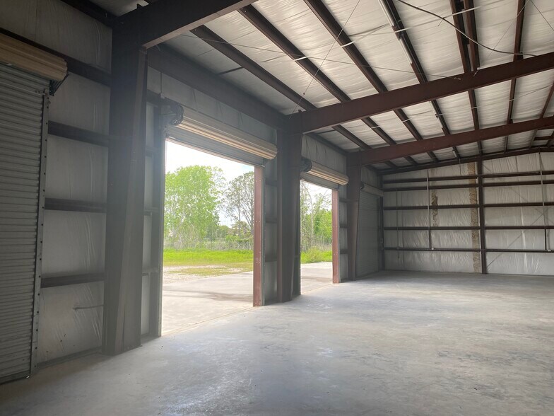 More Photos Of 5901 County Road 675B, Rosharon Industrial For Sale