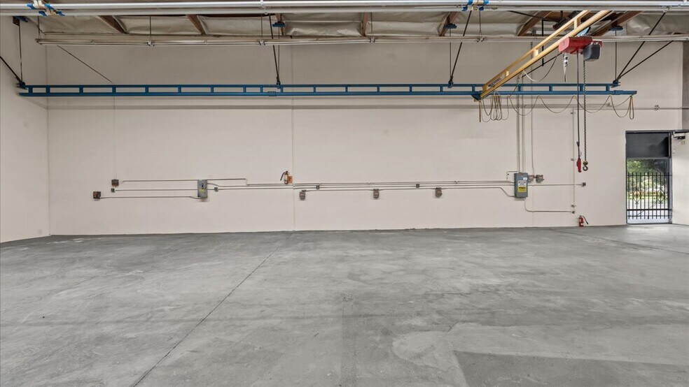 More Photos Of 9262 Bally Ct, Rancho Cucamonga Warehouse For Lease