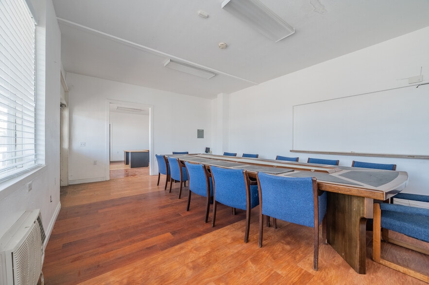 More Photos Of 13661 Calimesa Blvd, Yucaipa Freestanding For Lease