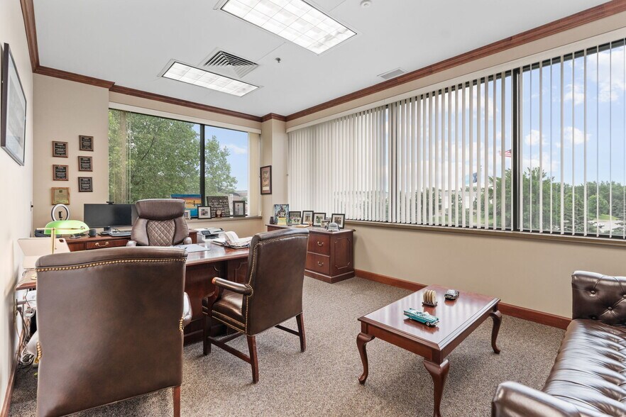 More Photos Of 2775 Blue Water Rd, Eagan Office For Sale