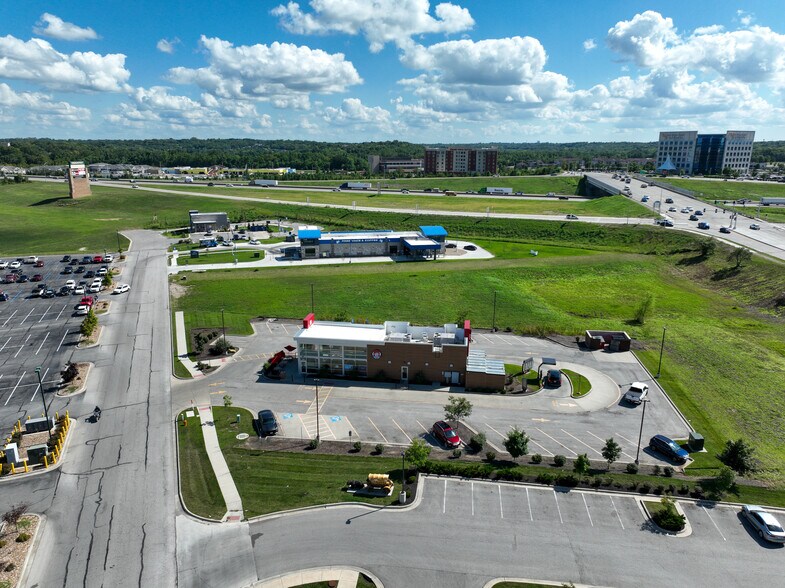 More Photos Of 4111 S Little Blue Pky, Independence Land For Sale
