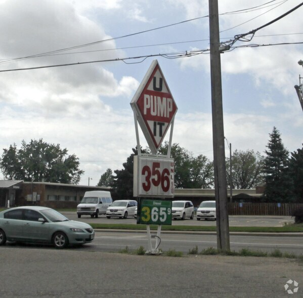 More Photos Of 3632 11th Ave, Evans Convenience Store For Sale