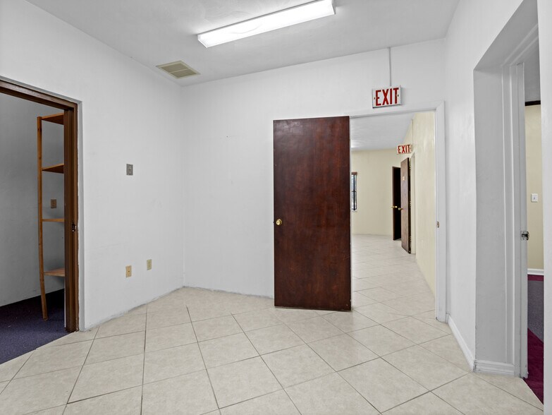 More Photos Of 4015 N Highway 1, Cocoa Office Residential For Sale