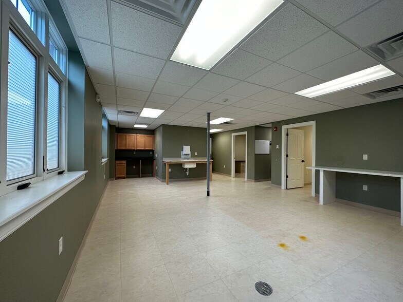 More Photos Of 9130-100 Marshall Rd, Cranberry Township Medical For Lease