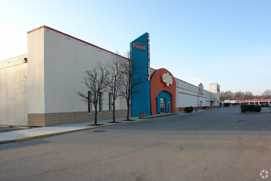 Primary Photo Of 4140 Outer Loop, Louisville Freestanding For Lease