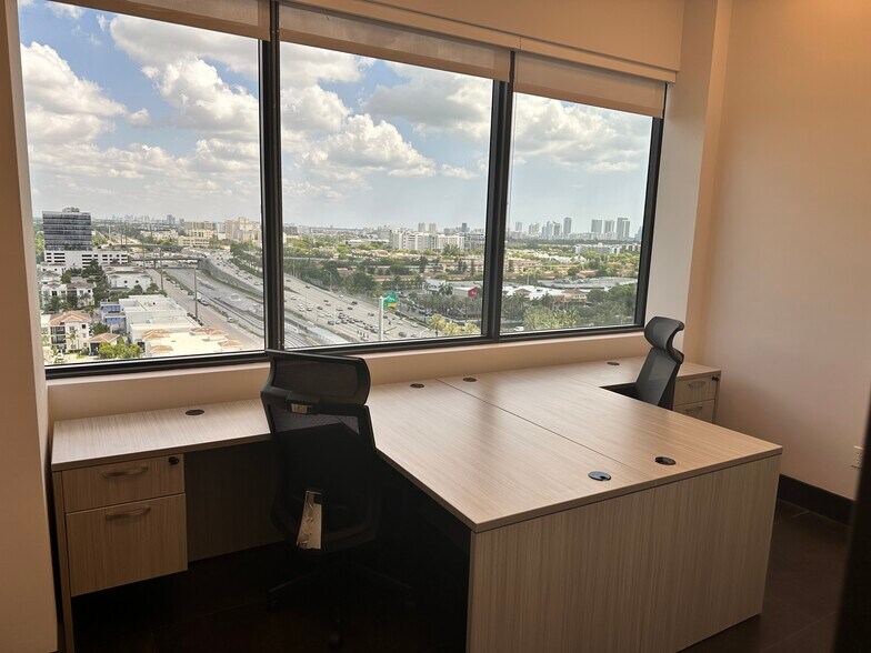 More Photos Of 19790 W Dixie Hwy, Aventura Office For Lease