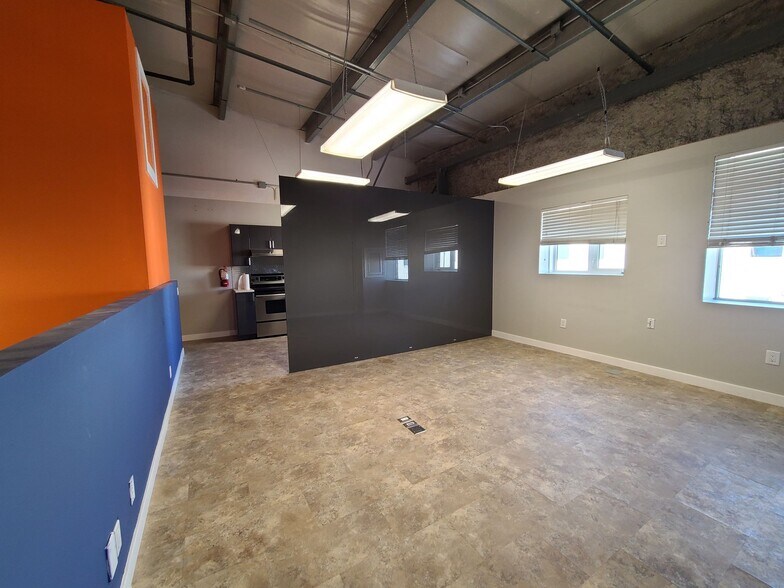 More Photos Of 7611 Sparrow Dr, Leduc Light Manufacturing For Lease