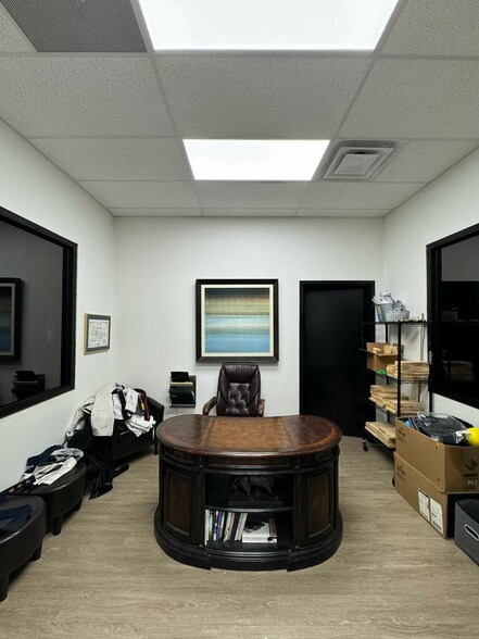 More Photos Of 2217 NW 178th St, Edmond General Retail For Sale