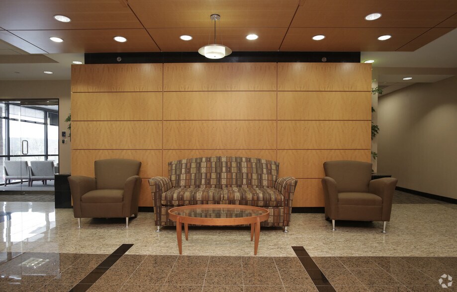 More Photos Of 303 International Cir, Hunt Valley Office For Lease