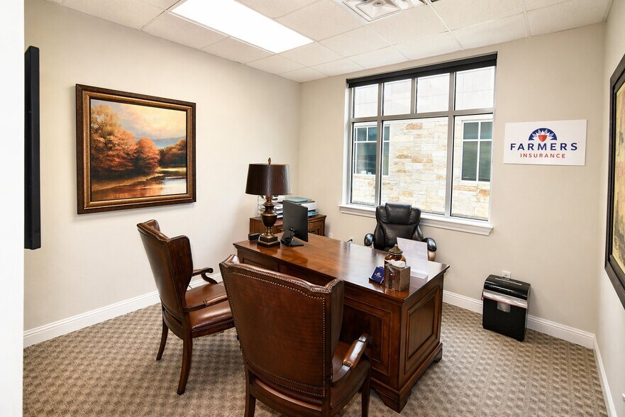 More Photos Of 3900 S Stonebridge Dr, McKinney Medical For Lease