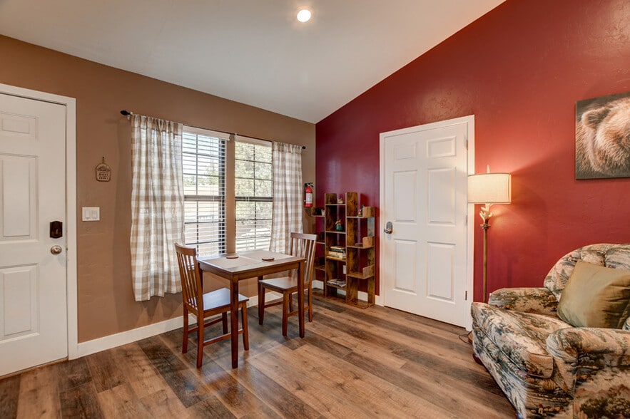 More Photos Of 1490 W Gurley St, Prescott Apartments For Sale