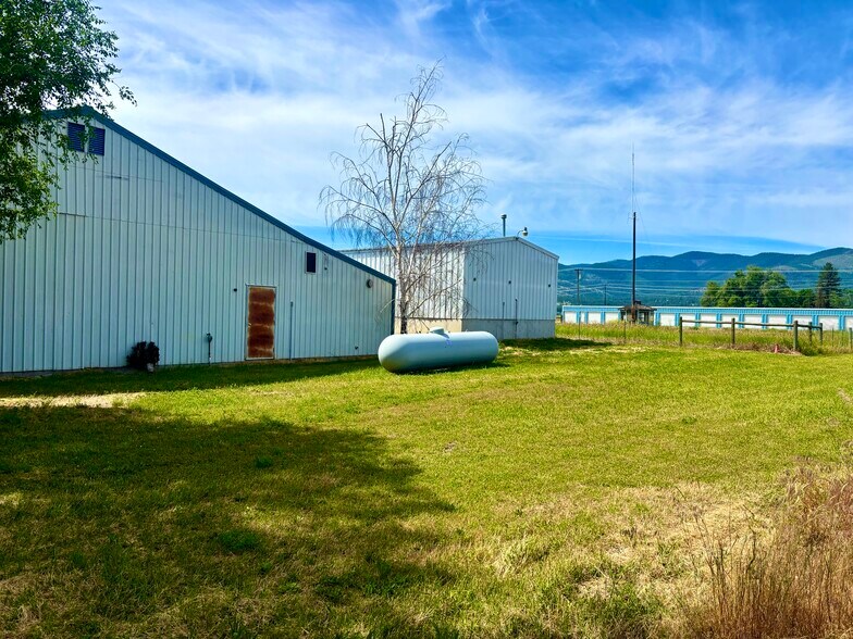 More Photos Of 3 Two Boys Ln, Plains Warehouse For Sale
