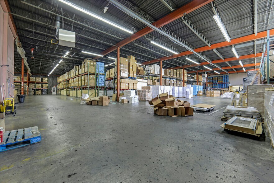 More Photos Of 370 Bergen Ave, Kearny Warehouse For Lease