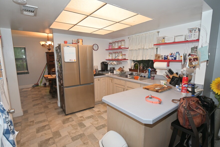 More Photos Of 2101 S Goldenrod Rd, Orlando Storefront For Sale