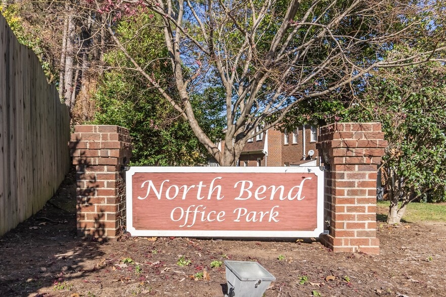 More Photos Of 5854-5862 Faringdon Pl, Raleigh Office For Lease