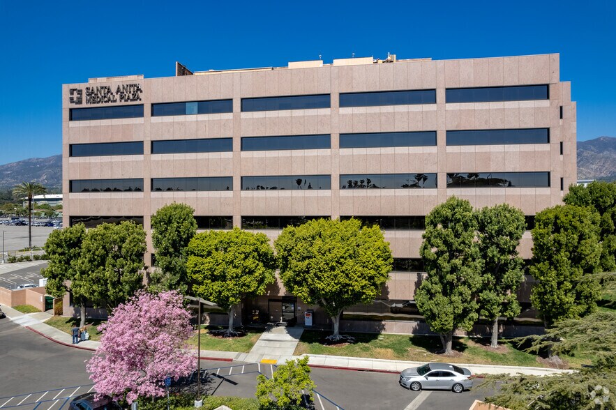 More Photos Of 301 W Huntington Dr, Arcadia Medical For Lease