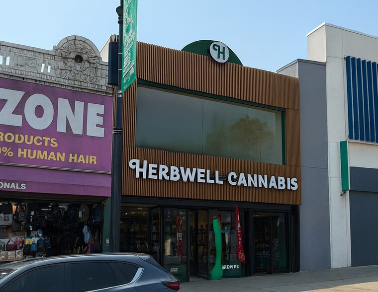 More Photos Of 360-386 E Fordham Rd, Bronx General Retail For Lease