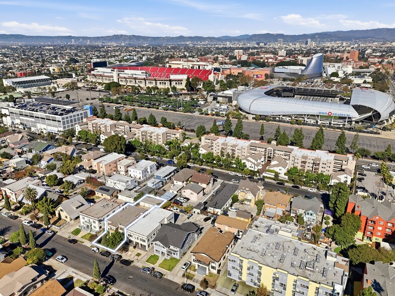 More Photos Of 605 W 41st St, Los Angeles Apartments For Sale