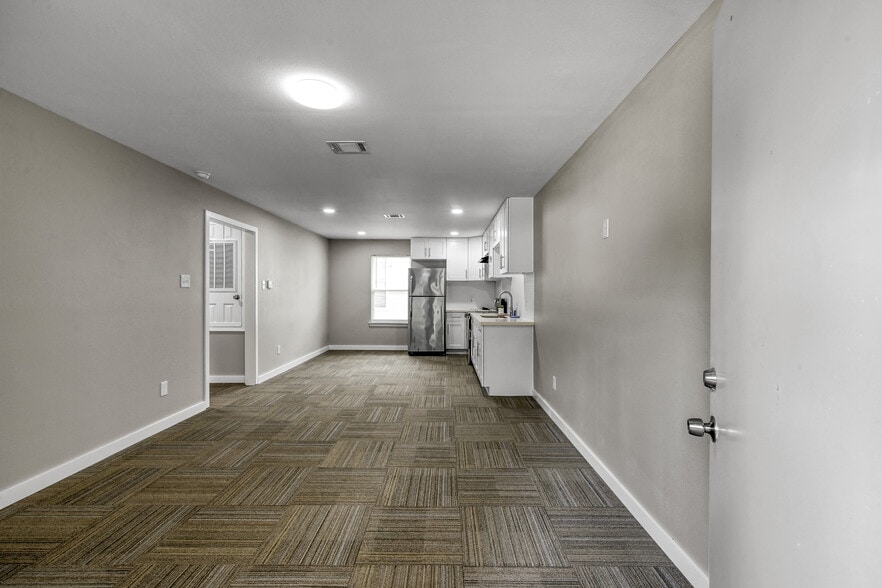 More Photos Of 2426 Crockett Martin Rd, Conroe Multifamily For Sale