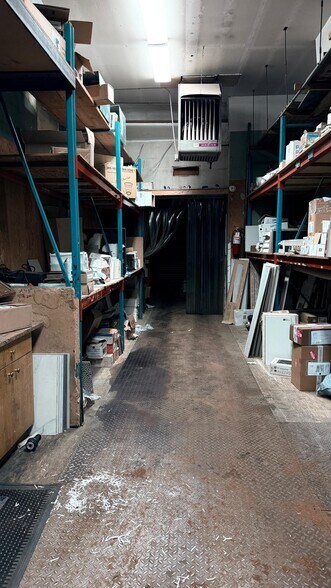 More Photos Of 63-60-63-64 Woodhaven Blvd, Forest Hills Storefront For Lease