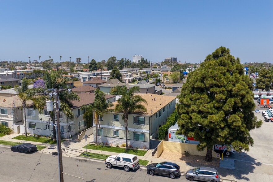 More Photos Of 731 Owen Dr, Huntington Beach Apartments For Sale