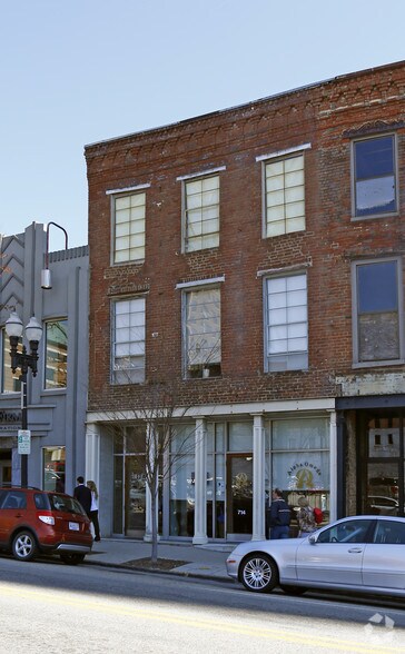 More Photos Of 714 Gay, Knoxville General Retail For Lease