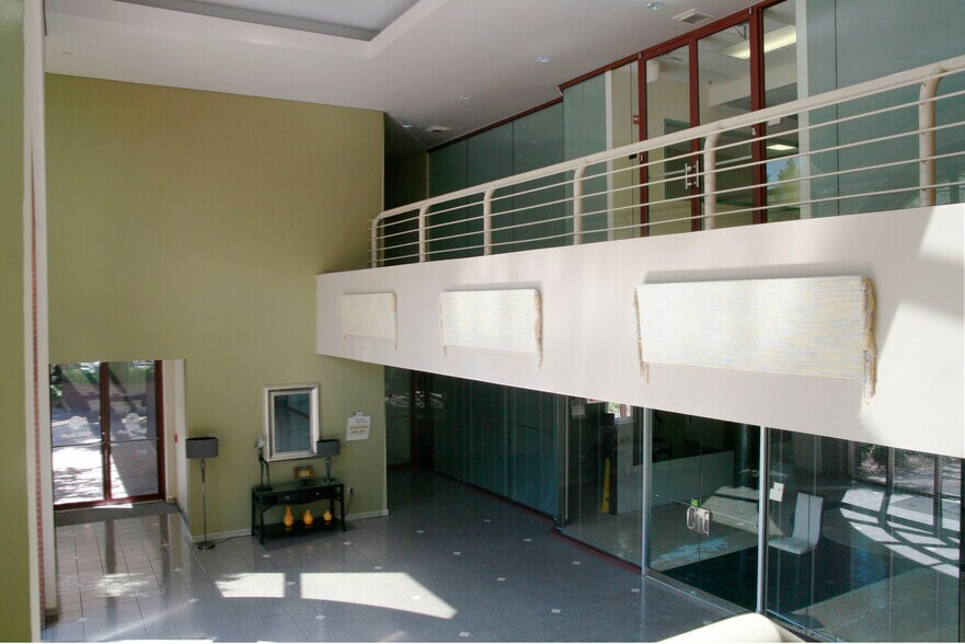 More Photos Of 1090 Northchase Pky SE, Marietta Loft Creative Space For Sale