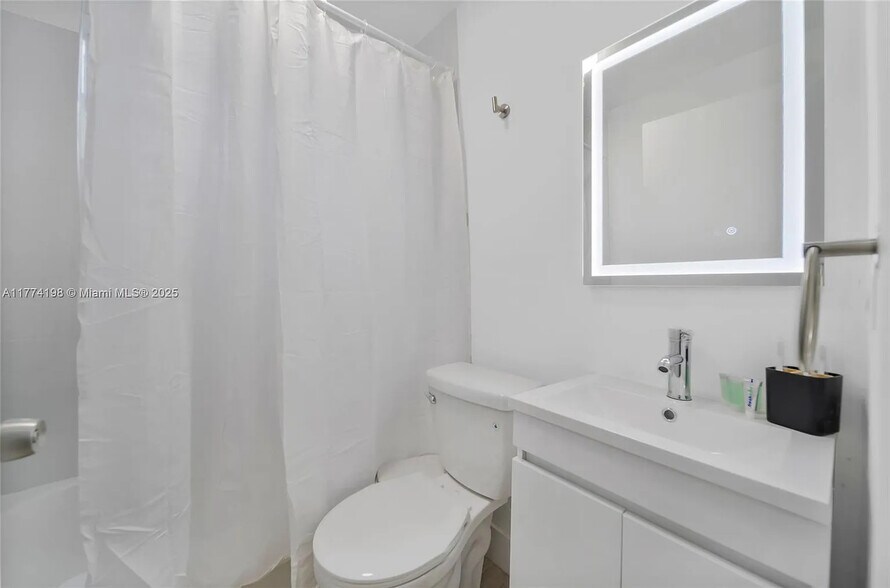 More Photos Of 1029 SW 5th St, Miami Apartments For Sale