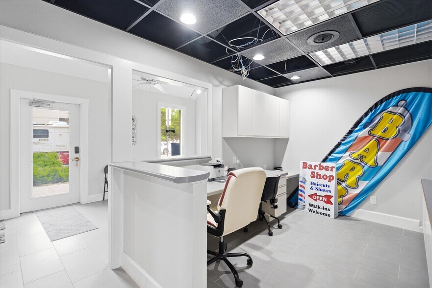 More Photos Of 2901 Main Ave, Durango Office For Sale