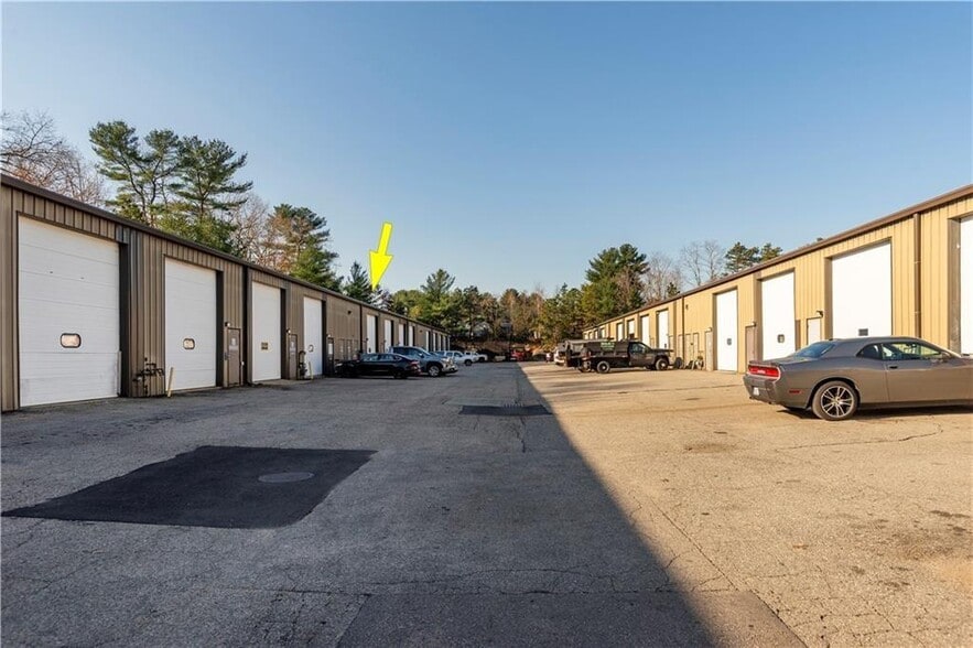 Primary Photo Of 1012 Tiogue Ave, Coventry Warehouse For Lease