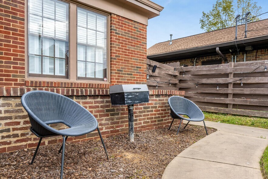 More Photos Of 2120 N Ocoee St, Cleveland Apartments For Sale