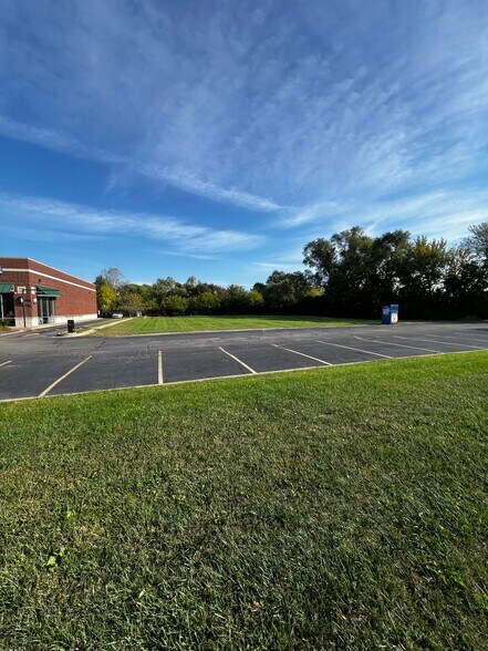 More Photos Of 60 E Belvidere Rd, Hainesville Land For Sale