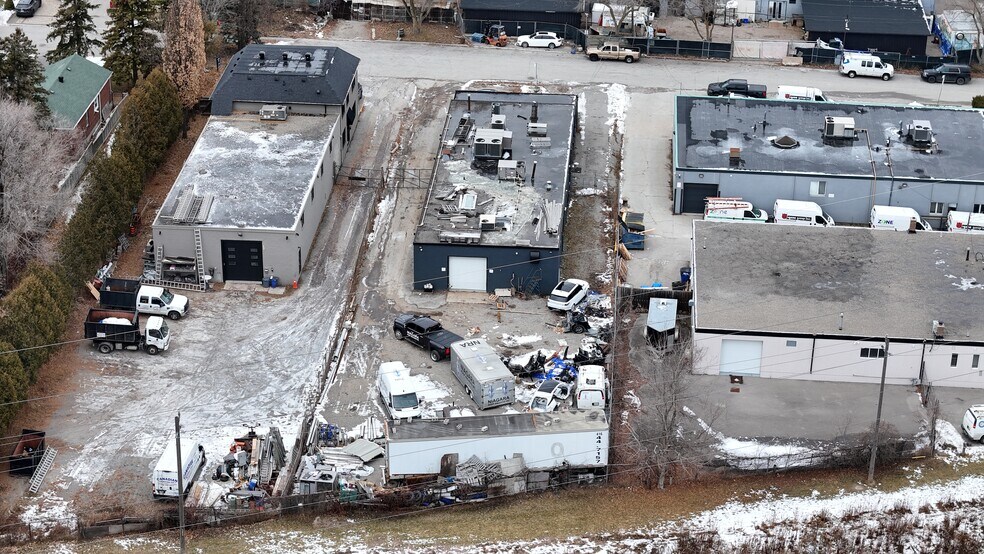 Primary Photo Of 37 Minford Ave, Toronto Warehouse For Lease