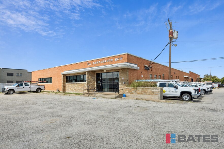 Primary Photo Of 8900 Ambassador Row, Dallas Distribution For Sale
